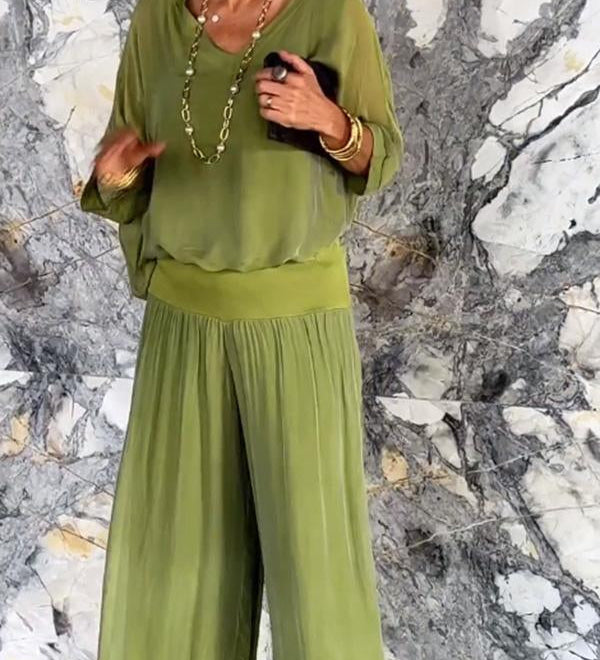 Larisa – Chic letný komplet s voľnými nohavicami