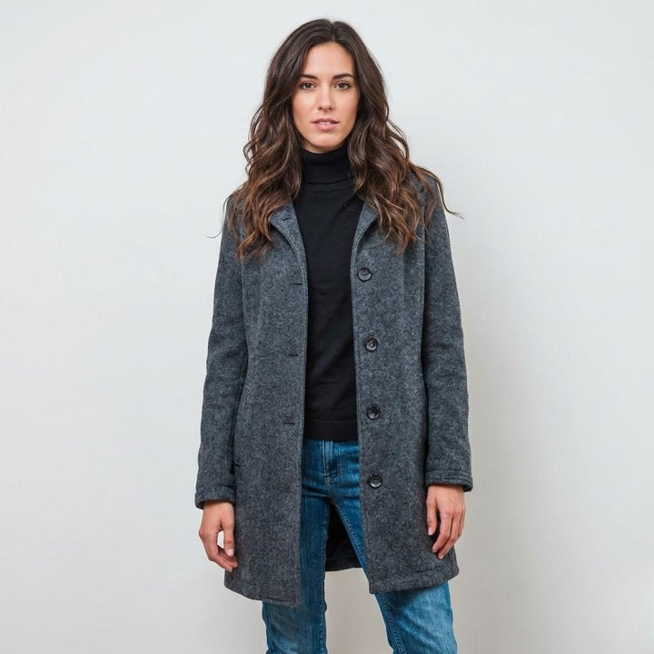 Cappotto classico in misto lana con taglio dritto in stile urbano