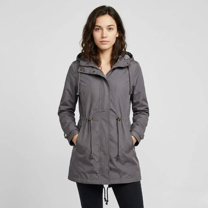 Parka lunga in cotone tecnico con cappuccio e vestibilità aderente