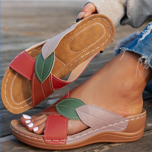 Serena - Slip-On Sandále