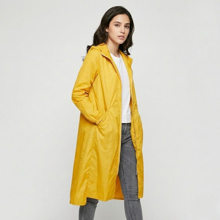 Giacca leggera in misto cotone con cappuccio e vestibilità ampia