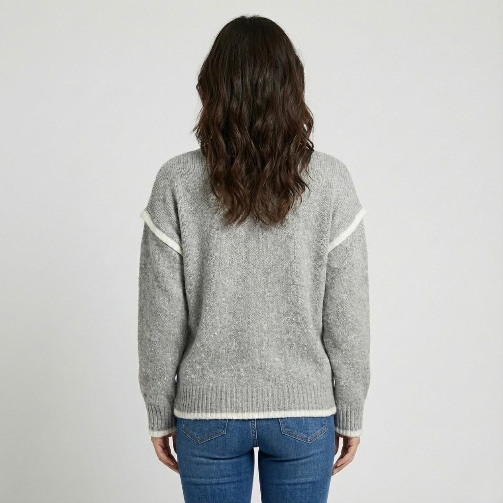 Maglione morbido a maglia con scollo rotondo in grigio