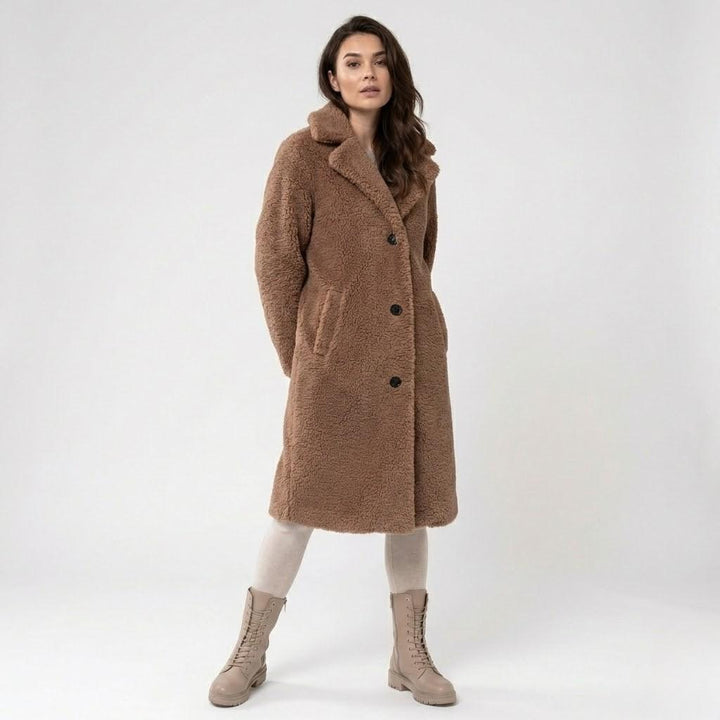 Cappotto elegante in misto lana con taglio dritto
