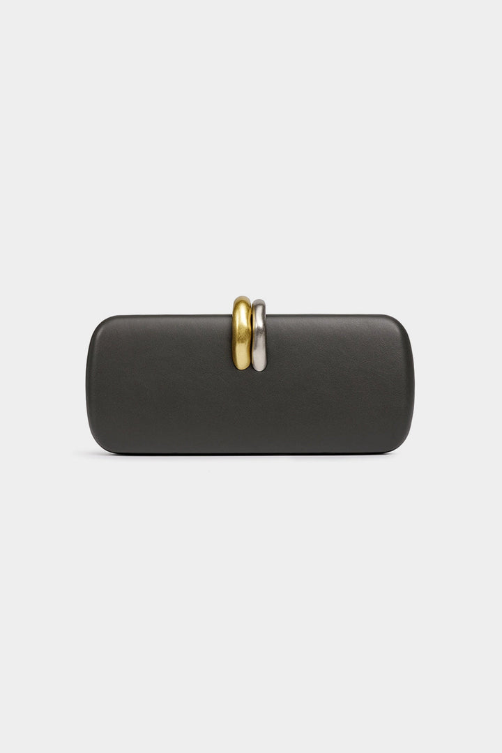 Borsa a tracolla liscia con catena
