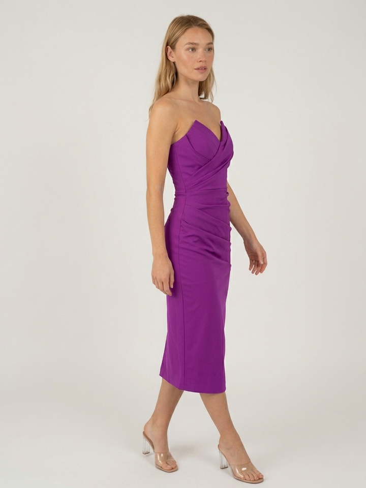 Leona | Abito elegante con dettagli delicati