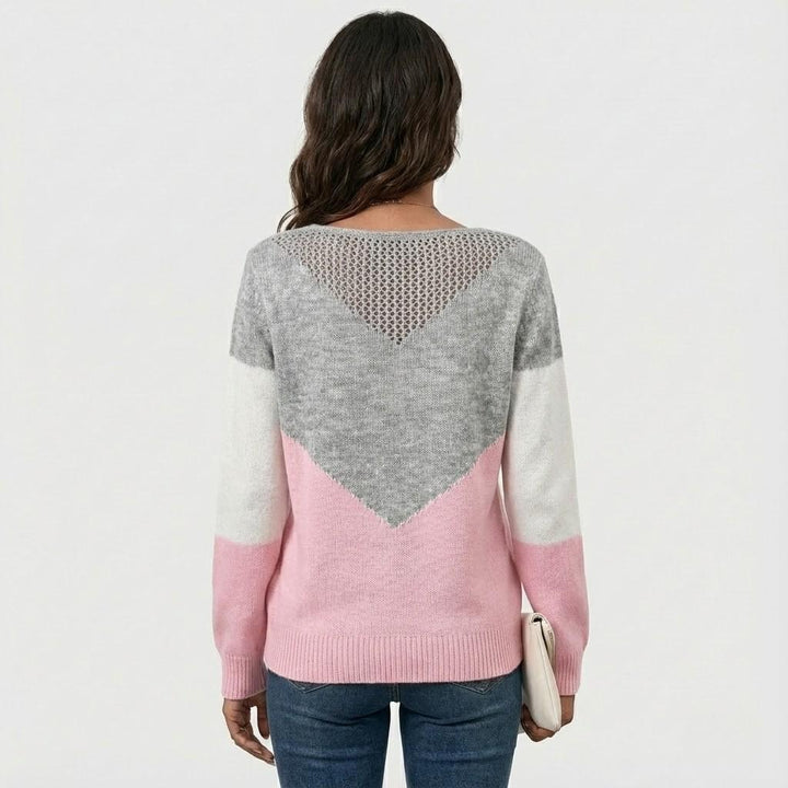 Maglione morbido lavorato a maglia con taglio dritto, scollatura a V e motivo geometrico