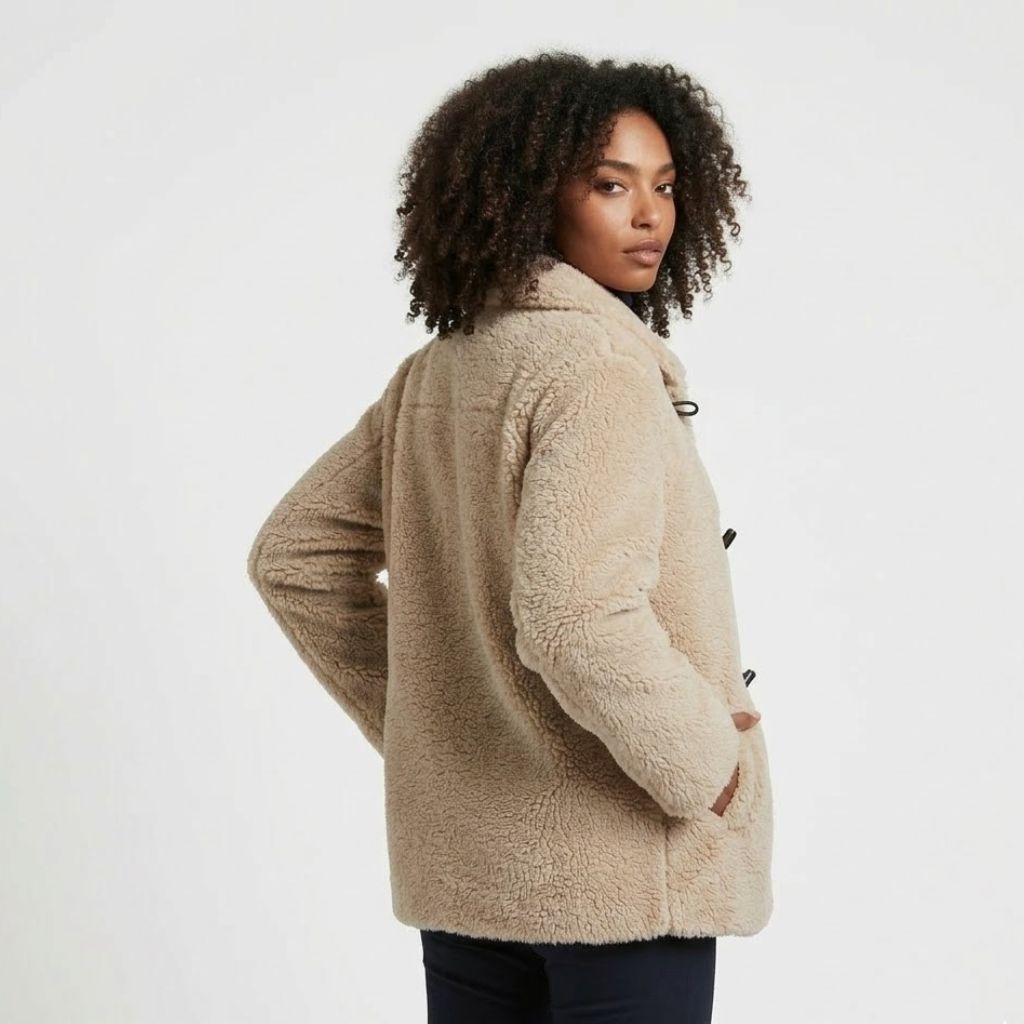 Giacca corta con fiocco decorativo per un look casual