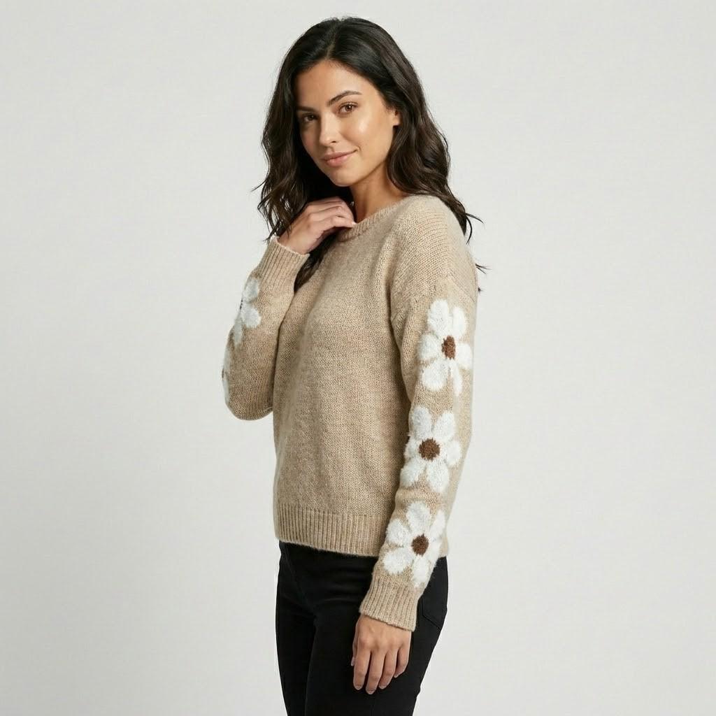 Maglione lavorato a maglia con applicazioni floreali