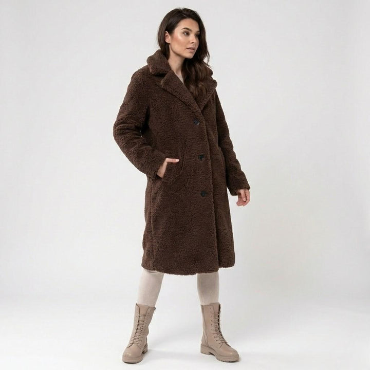 Cappotto elegante in misto lana con taglio dritto