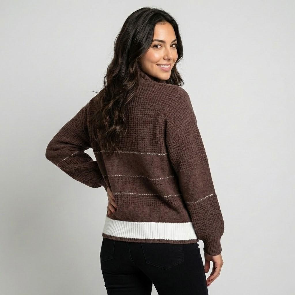 Maglione lavorato a maglia con colletto e bottoni decorativi