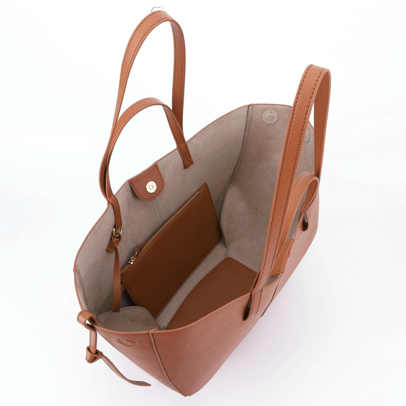 Grande borsa tote con aspetto granuloso