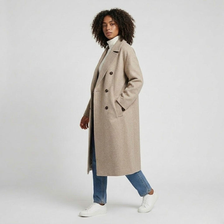 Cappotto lungo ed elegante con revers classici