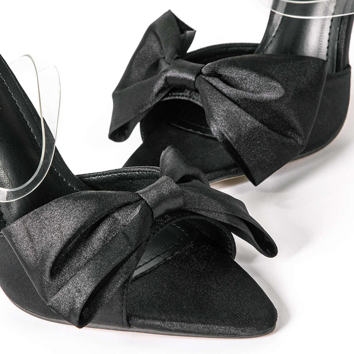 Slingback décolleté con tacco alto e fiocco