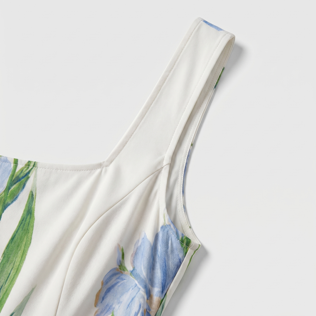 Patrícia | Abito maxi plissettato leggero con scollatura quadrata