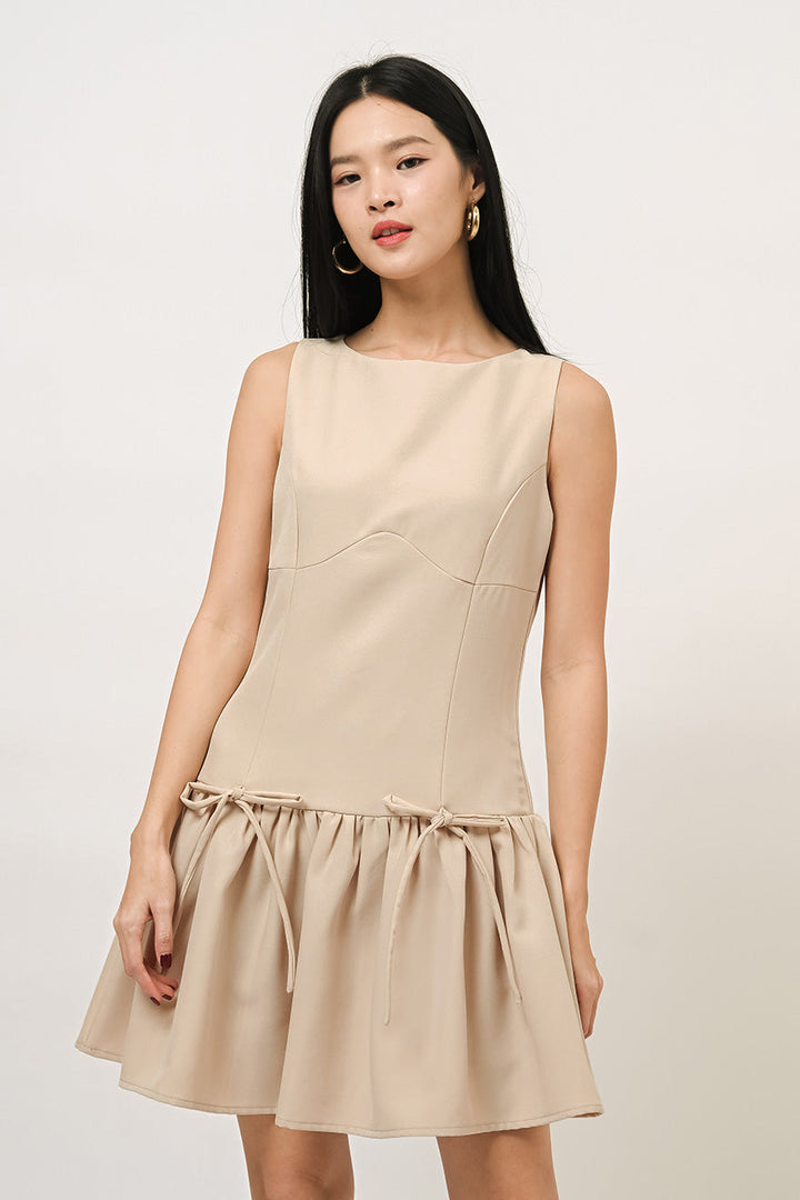 Janka | Abito elegante con silhouette sagomata