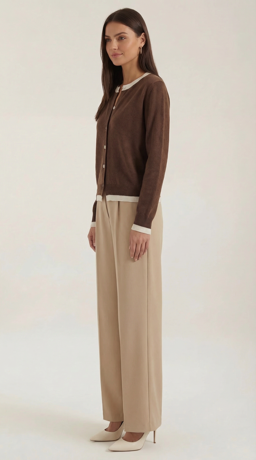 Cardigan lungo lavorato a maglia con maniche ampie e silhouette allungata