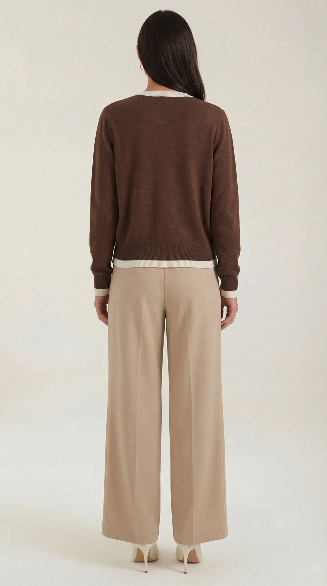 Cardigan lungo lavorato a maglia con maniche ampie e silhouette allungata