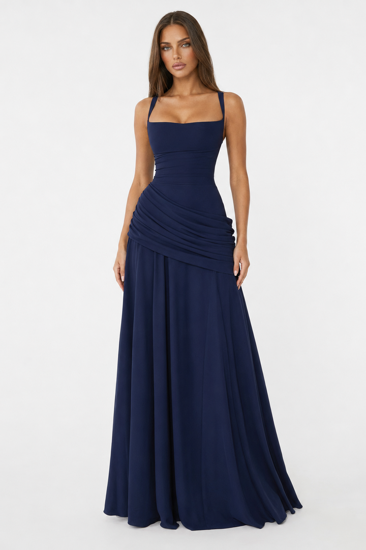 Vera | Maxi abito con scollatura quadrata arricciata