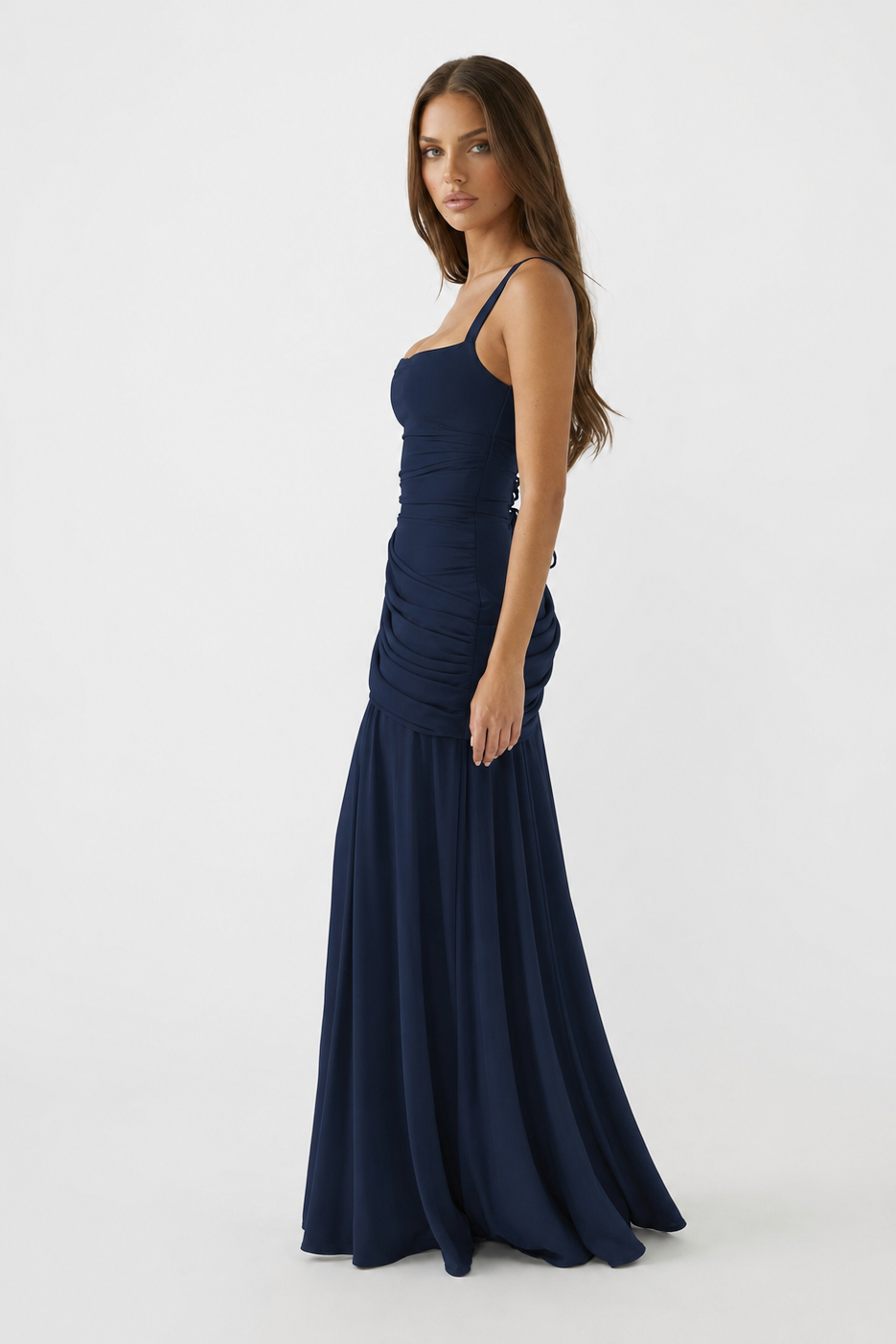 Vera | Maxi abito con scollatura quadrata arricciata