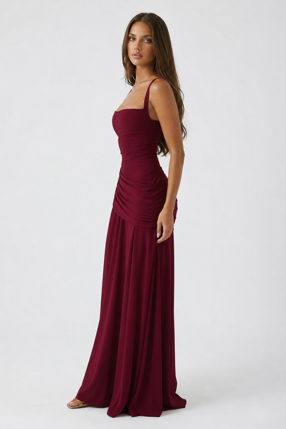 Vera | Maxi abito con scollatura quadrata arricciata