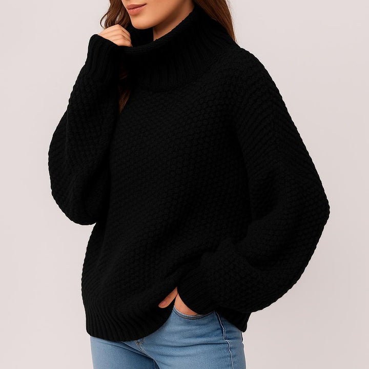 Maglione strutturato lavorato a maglia in misto lana e viscosa con collo alto