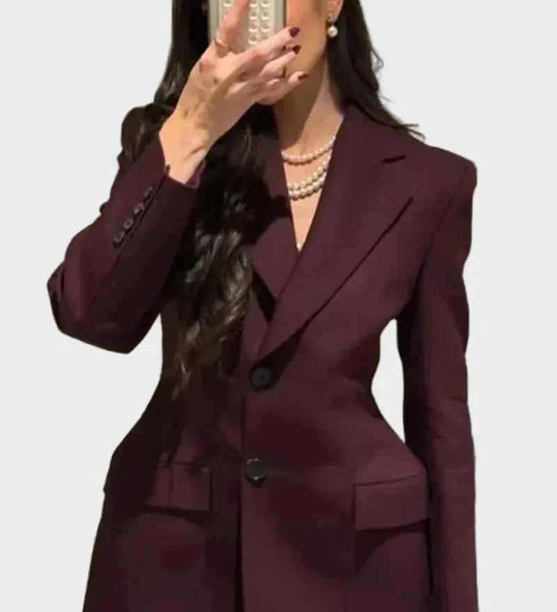 Blazer s Pôsobivou Líniou