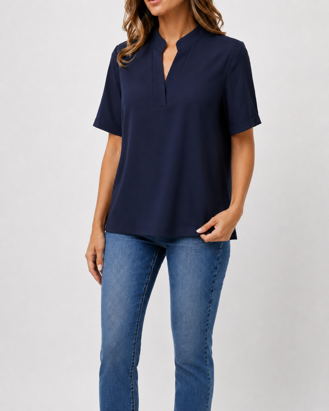 Štefánia | Blusa elegante con delicato colletto
