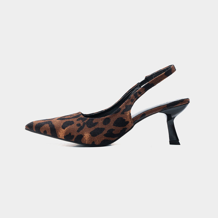 Scarpe a punta in caramello con motivo leopardato