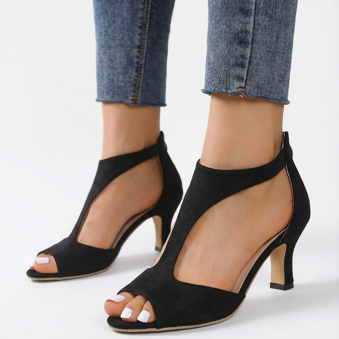 Sandali eleganti con tacco alto