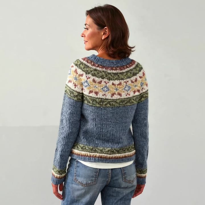 Maglione intrecciato con motivo retrò sul collo