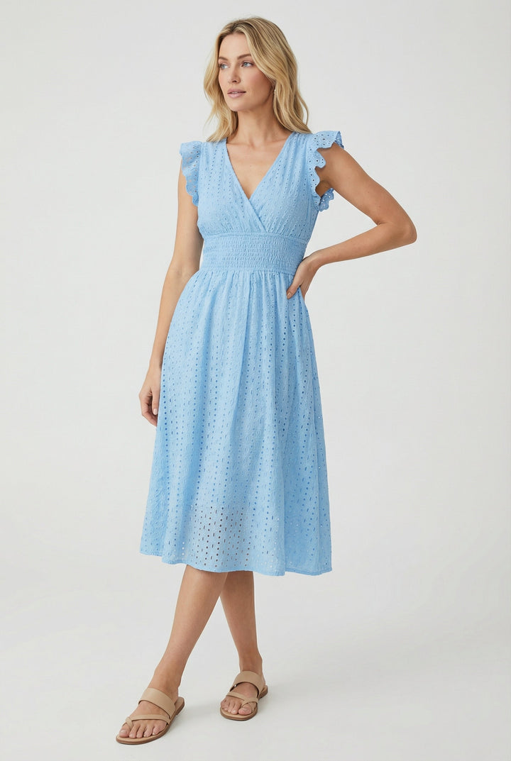Natália | Abito midi con ricamo in stile Madeira e cintura arricciata