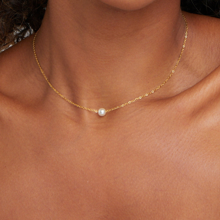Collana sottile in oro Solitér