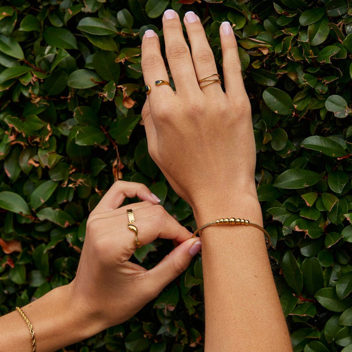 Bracciale decorativo rigido Yuri in oro